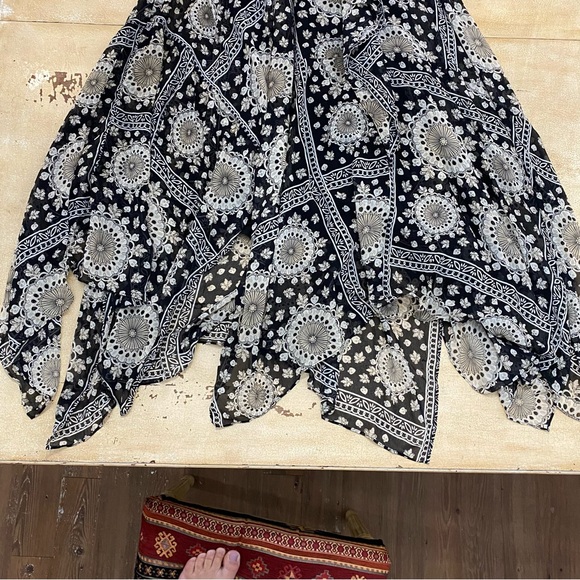 INC International Concepts Silk Black Tan Halter Dress Midi Handkerchief Hem S - Picture 4 of 8